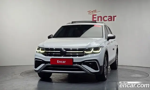 Volkswagen Tiguan 2023 2.0 автомат (гидро), миниатюра 2