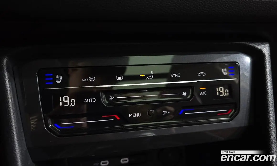 Volkswagen Tiguan 2023 2.0 автомат (гидро), фото 17