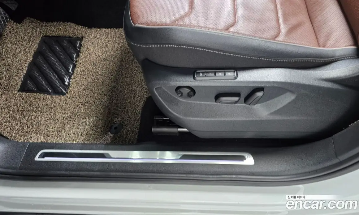 Volkswagen Tiguan 2023 2.0 автомат (гидро), фото 29