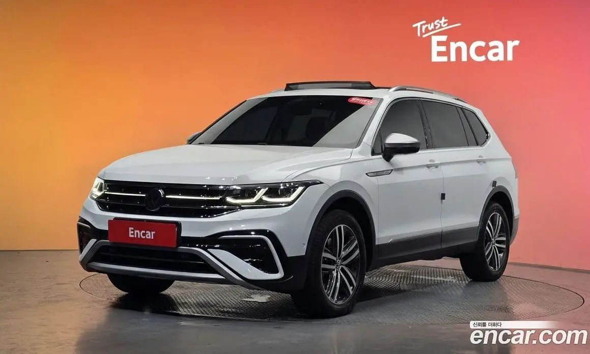 Volkswagen Tiguan 2023 2.0 автомат (гидро), фото 31