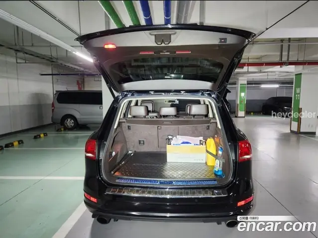 Volkswagen Touareg 2014 4.1 автомат (гидро), миниатюра 7 Volkswagen Touareg 2014 4.1 автомат (гидро), миниатюра 7
