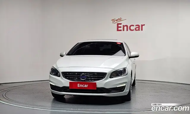 Volvo S60 2017 2.0 автомат (гидро), миниатюра 3 Volvo S60 2017 2.0 автомат (гидро), миниатюра 3