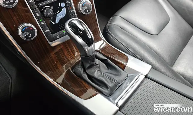 Volvo S60 2017 2.0 автомат (гидро), миниатюра 9 Volvo S60 2017 2.0 автомат (гидро), миниатюра 9