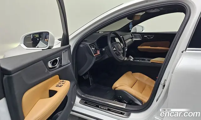 Volvo S60 2023 2.0 автомат (гидро), миниатюра 12