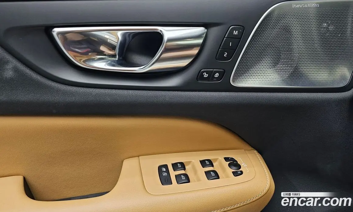 Volvo S60 2023 2.0 автомат (гидро), фото 22 Volvo S60 2023 2.0 автомат (гидро), фото 22