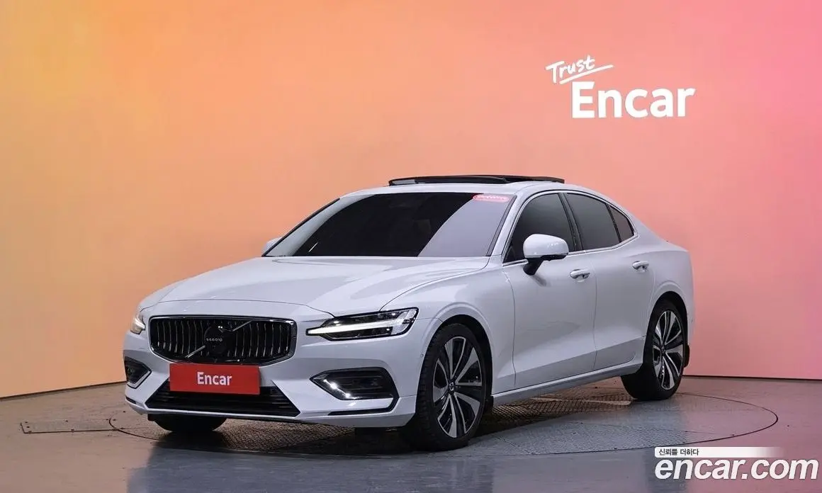 Volvo S60 2023 2.0 автомат (гидро), фото 31 Volvo S60 2023 2.0 автомат (гидро), фото 31