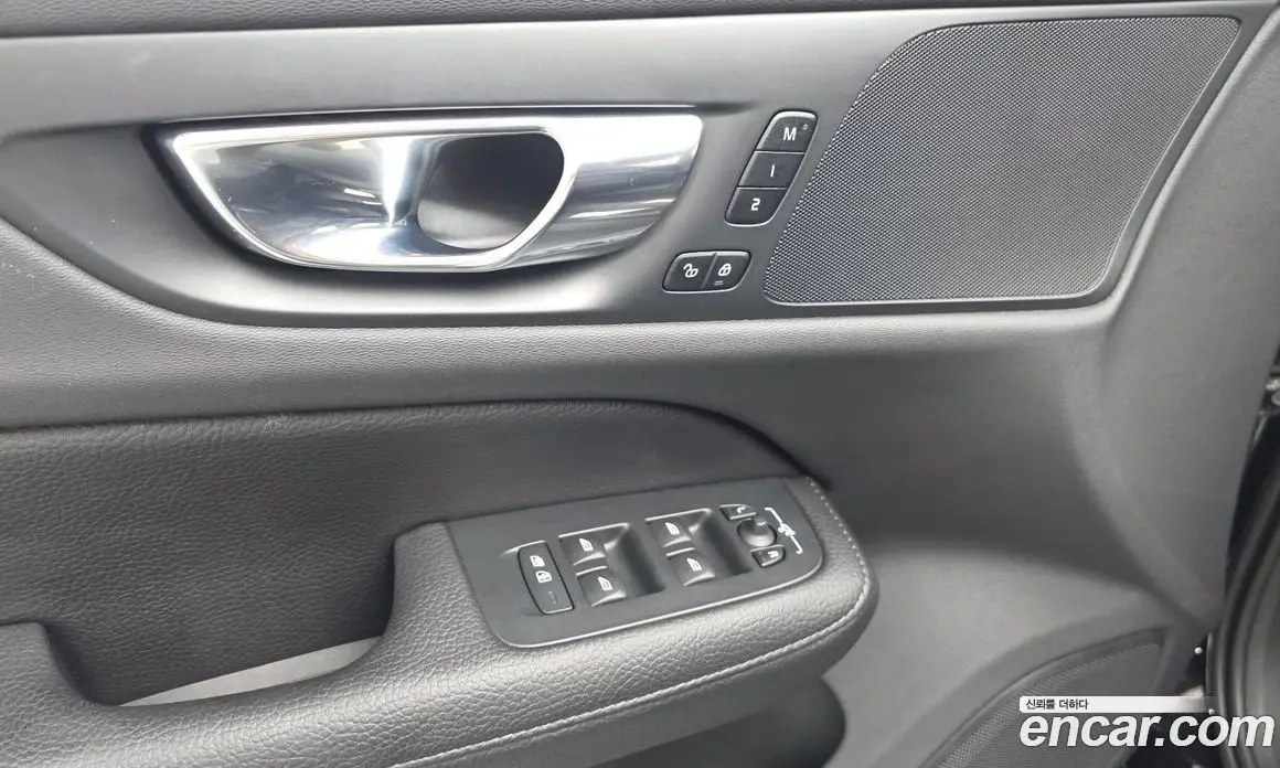 Volvo V60 2019 2.0 автомат (гидро), фото 29 Volvo V60 2019 2.0 автомат (гидро), фото 29