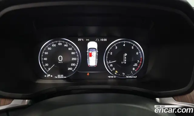 Volvo V60 2019 2.0 автомат (гидро), миниатюра 10 Volvo V60 2019 2.0 автомат (гидро), миниатюра 10