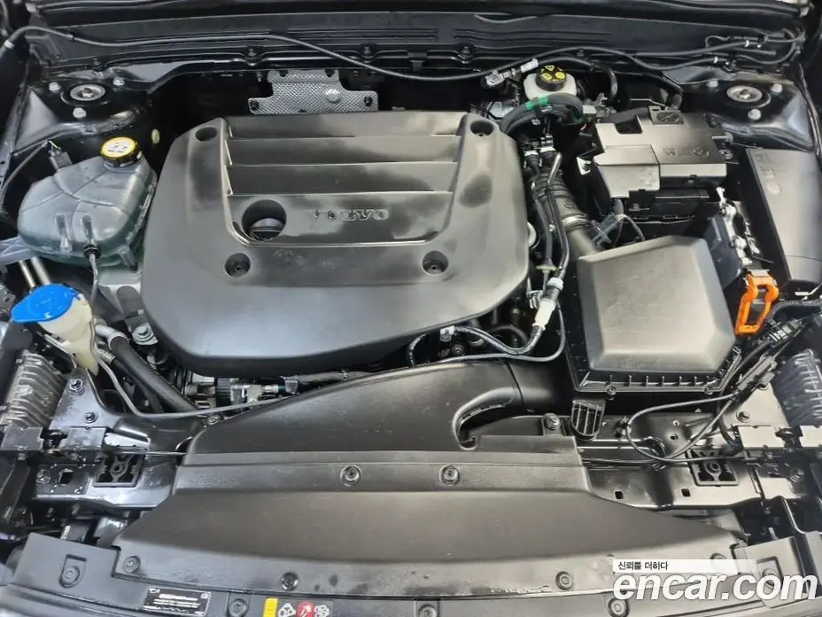 Volvo XC40 2021 2.0 автомат (гидро), фото 4 Volvo XC40 2021 2.0 автомат (гидро), фото 4