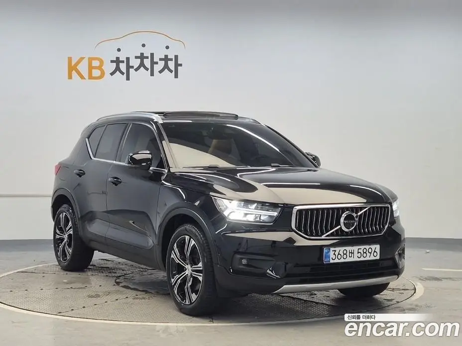 Volvo XC40 2021 2.0 автомат (гидро), фото 6 Volvo XC40 2021 2.0 автомат (гидро), фото 6