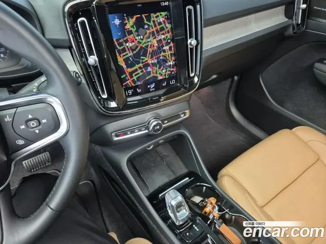 Volvo XC40 2021 2.0 автомат (гидро), миниатюра 9 Volvo XC40 2021 2.0 автомат (гидро), миниатюра 9