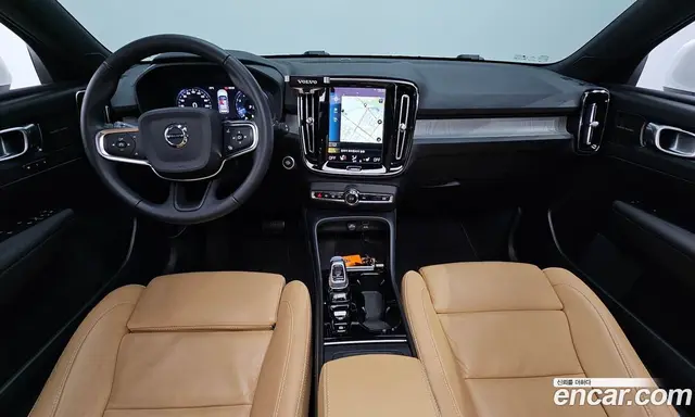 Volvo XC40 2021 2.0 автомат (гидро), миниатюра 7 Volvo XC40 2021 2.0 автомат (гидро), миниатюра 7