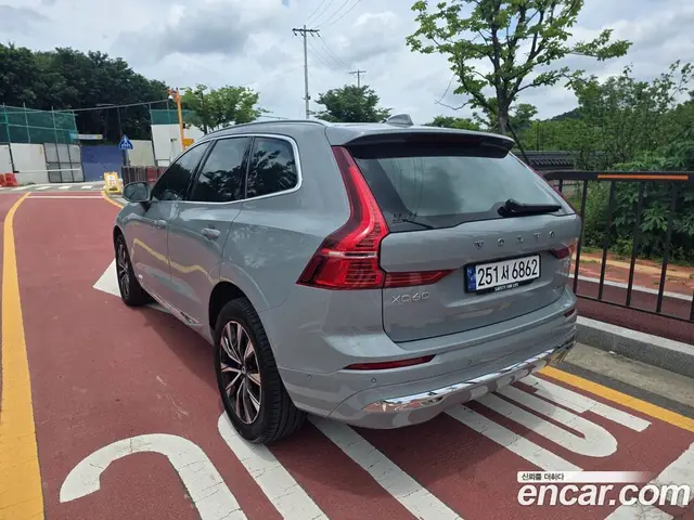 Volvo XC60 2023 2.0 автомат (гидро), миниатюра 2 Volvo XC60 2023 2.0 автомат (гидро), миниатюра 2