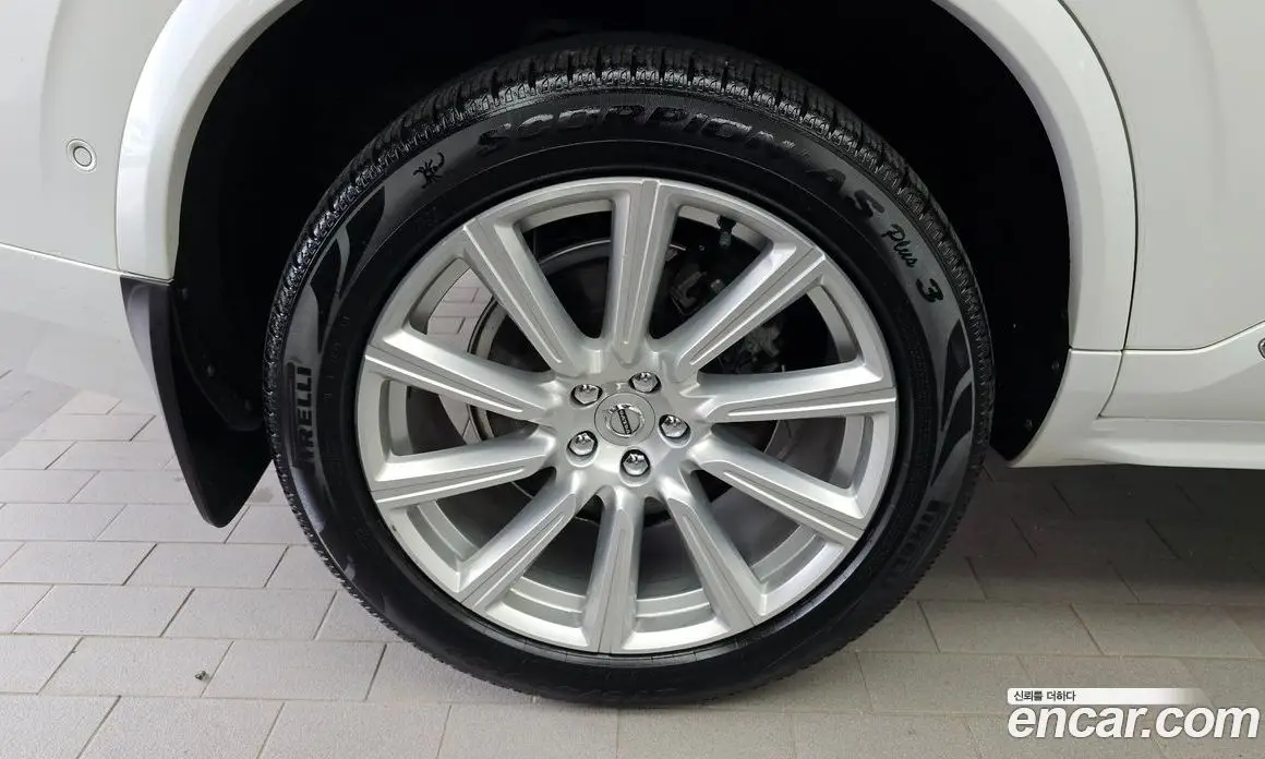 Volvo XC90 2018 2.0 автомат (гидро), фото 5 Volvo XC90 2018 2.0 автомат (гидро), фото 5