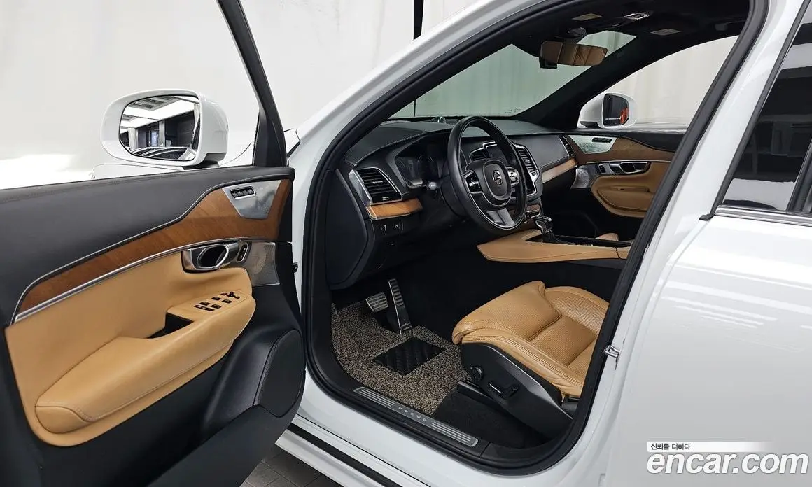Volvo XC90 2018 2.0 автомат (гидро), фото 10 Volvo XC90 2018 2.0 автомат (гидро), фото 10