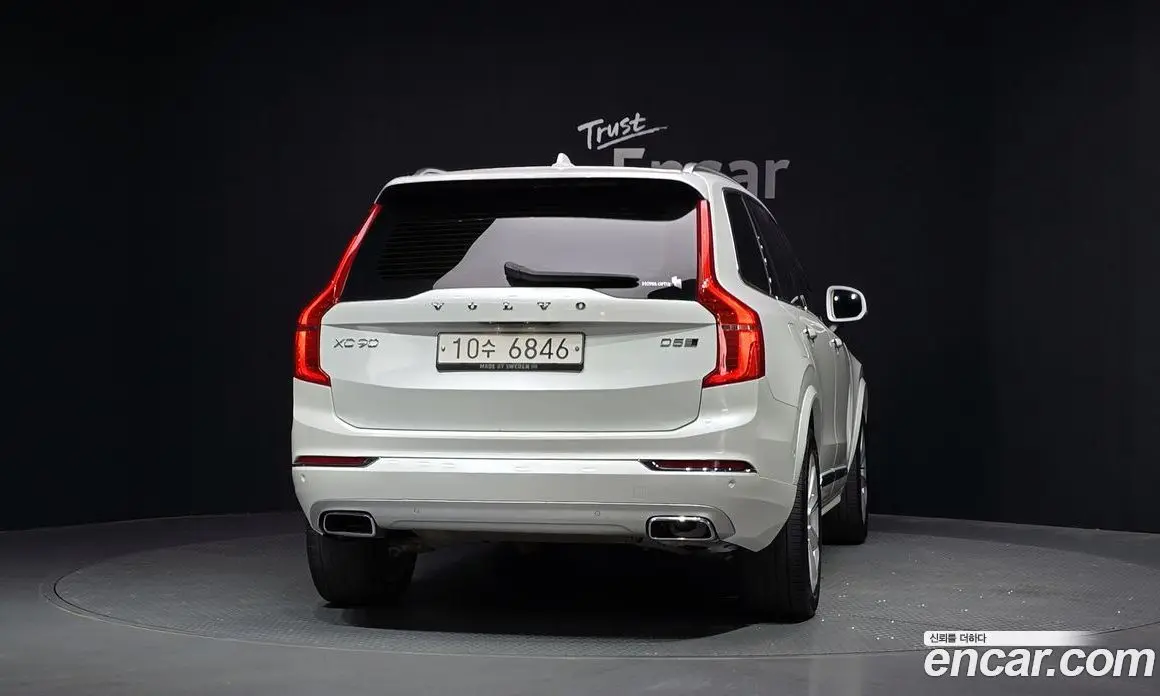 Volvo XC90 2018 2.0 автомат (гидро), фото 4 Volvo XC90 2018 2.0 автомат (гидро), фото 4