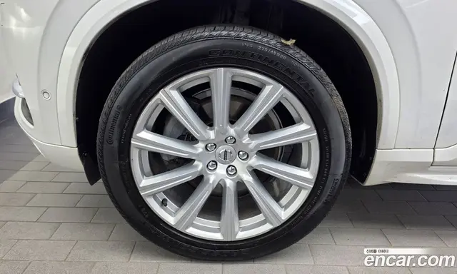 Volvo XC90 2018 2.0 автомат (гидро), миниатюра 5 Volvo XC90 2018 2.0 автомат (гидро), миниатюра 5