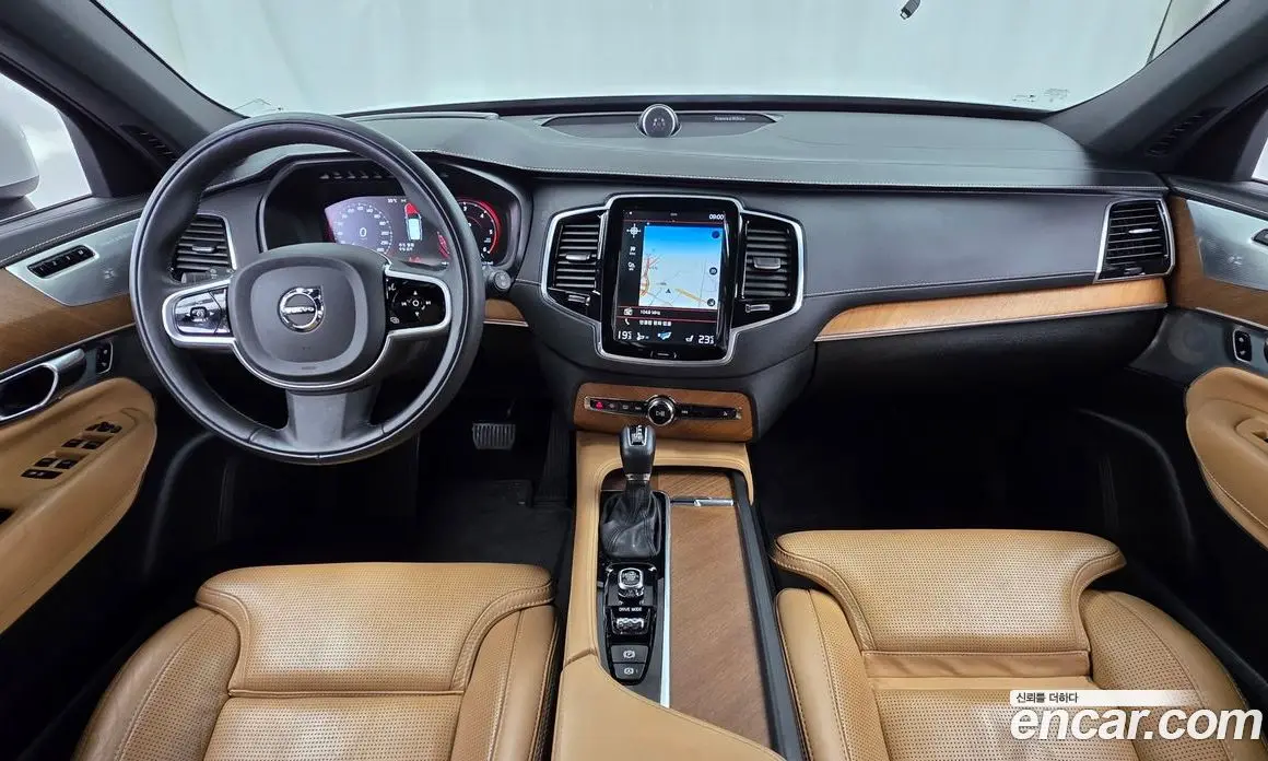 Volvo XC90 2018 2.0 автомат (гидро), фото 7 Volvo XC90 2018 2.0 автомат (гидро), фото 7