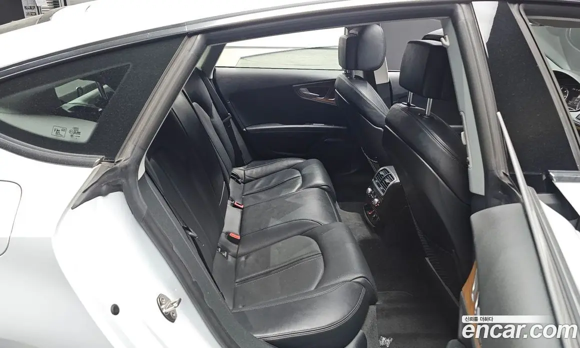 Audi A7 2015 3.0 автомат (гидро), фото 11 Audi A7 2015 3.0 автомат (гидро), фото 11