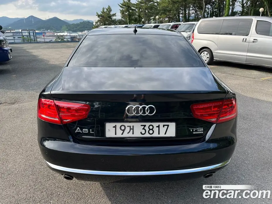Audi A8 2011 3.0 автомат (гидро), фото 4 Audi A8 2011 3.0 автомат (гидро), фото 4