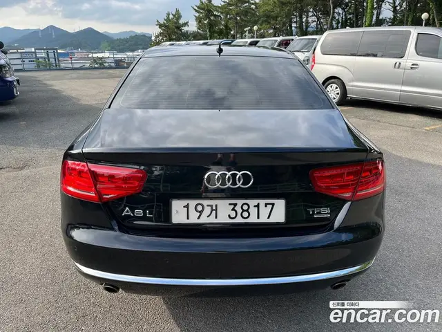Audi A8 2011 3.0 автомат (гидро), миниатюра 4 Audi A8 2011 3.0 автомат (гидро), миниатюра 4