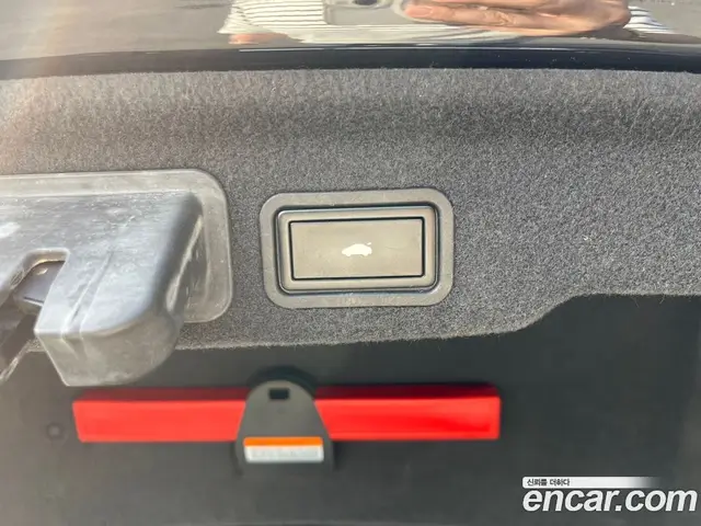 Audi A8 2011 3.0 автомат (гидро), миниатюра 10 Audi A8 2011 3.0 автомат (гидро), миниатюра 10