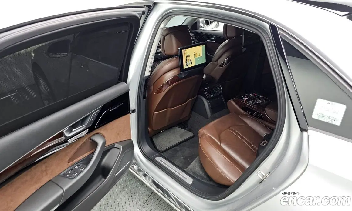 Audi A8 2013 3.0 автомат (гидро), фото 11 Audi A8 2013 3.0 автомат (гидро), фото 11
