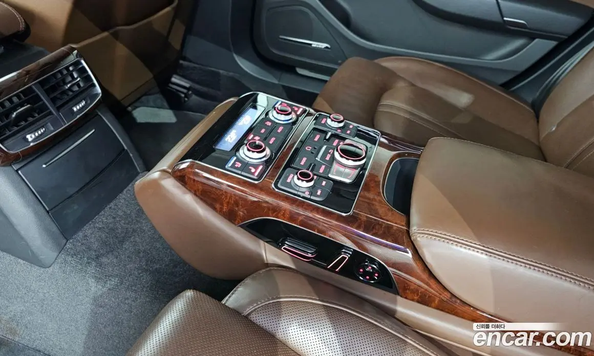Audi A8 2013 3.0 автомат (гидро), фото 16 Audi A8 2013 3.0 автомат (гидро), фото 16