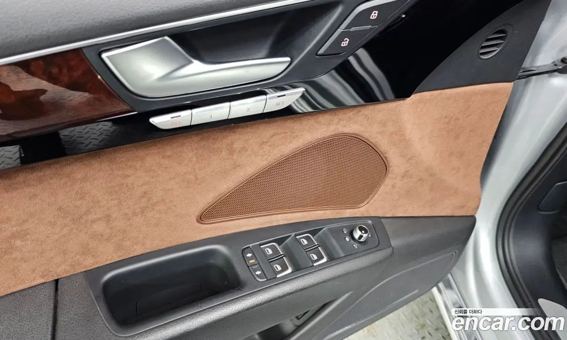 Audi A8 2013 3.0 автомат (гидро), фото 19 Audi A8 2013 3.0 автомат (гидро), фото 19