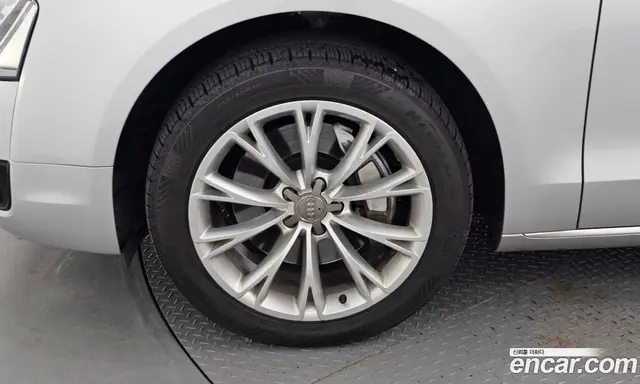 Audi A8 2013 3.0 автомат (гидро), миниатюра 5 Audi A8 2013 3.0 автомат (гидро), миниатюра 5