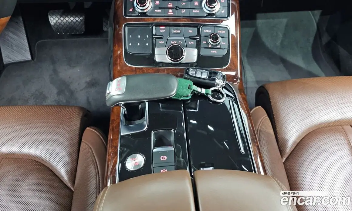 Audi A8 2013 3.0 автомат (гидро), фото 9 Audi A8 2013 3.0 автомат (гидро), фото 9