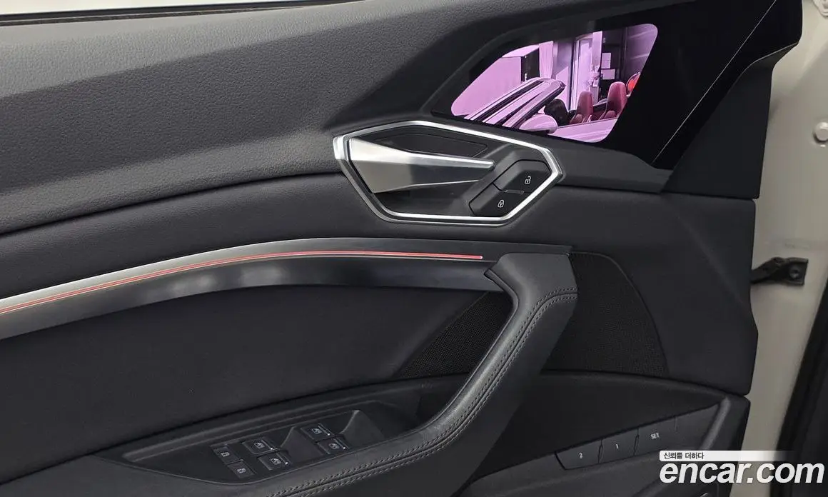 Audi e-tron 2022 0.2 автомат (гидро), фото 30 Audi e-tron 2022 0.2 автомат (гидро), фото 30