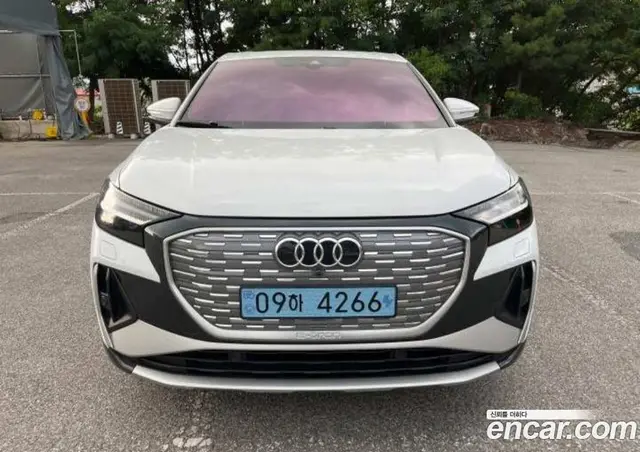 Audi Q4 e-tron 2022 0.1 автомат (гидро), миниатюра 1 Audi Q4 e-tron 2022 0.1 автомат (гидро), миниатюра 1