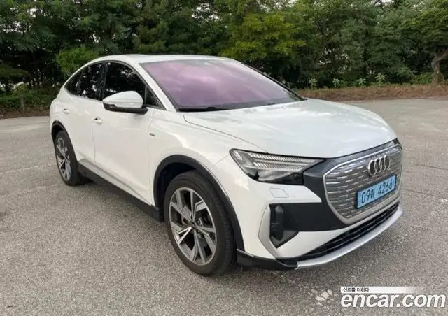 Audi Q4 e-tron 2022 0.1 автомат (гидро), миниатюра 8 Audi Q4 e-tron 2022 0.1 автомат (гидро), миниатюра 8