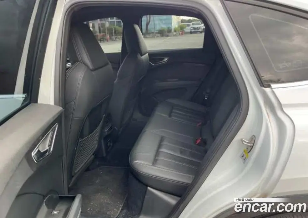 Audi Q4 e-tron 2022 0.1 автомат (гидро), фото 10 Audi Q4 e-tron 2022 0.1 автомат (гидро), фото 10