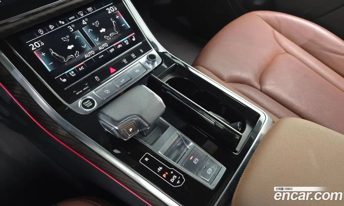 Audi Q7 2021 3.0 автомат (гидро), фото 12