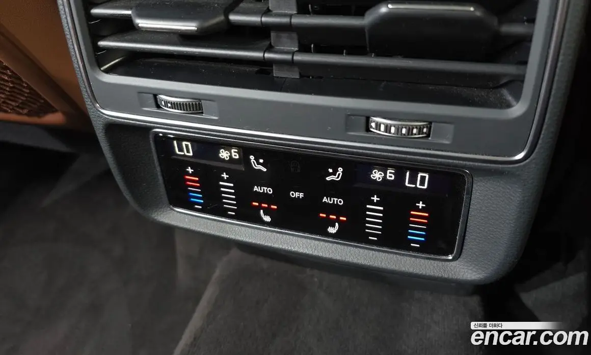 Audi Q7 2021 3.0 автомат (гидро), фото 31