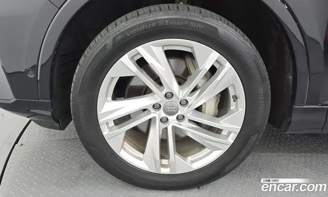 Audi Q7 2021 3.0 автомат (гидро), миниатюра 5