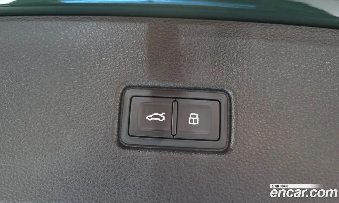 Audi SQ5 2023 3.0 автомат (гидро), фото 20