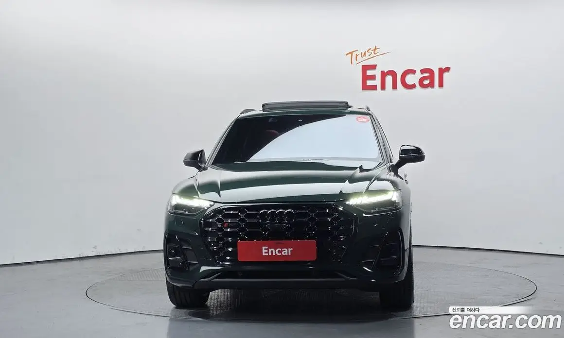 Audi SQ5 2023 3.0 автомат (гидро), фото 3