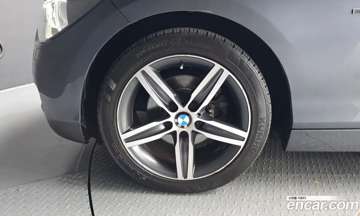 BMW 1 серия 2013 2.0 автомат (гидро), фото 5