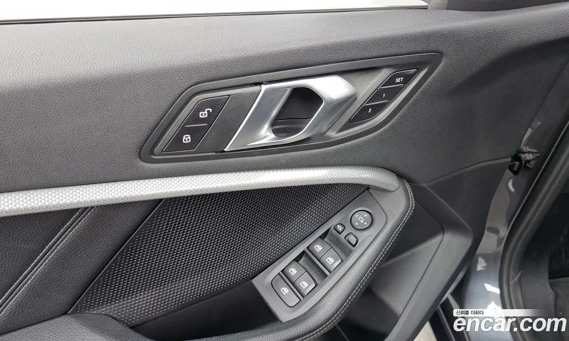 BMW 1 серия 2021 2.0 автомат (гидро), фото 25