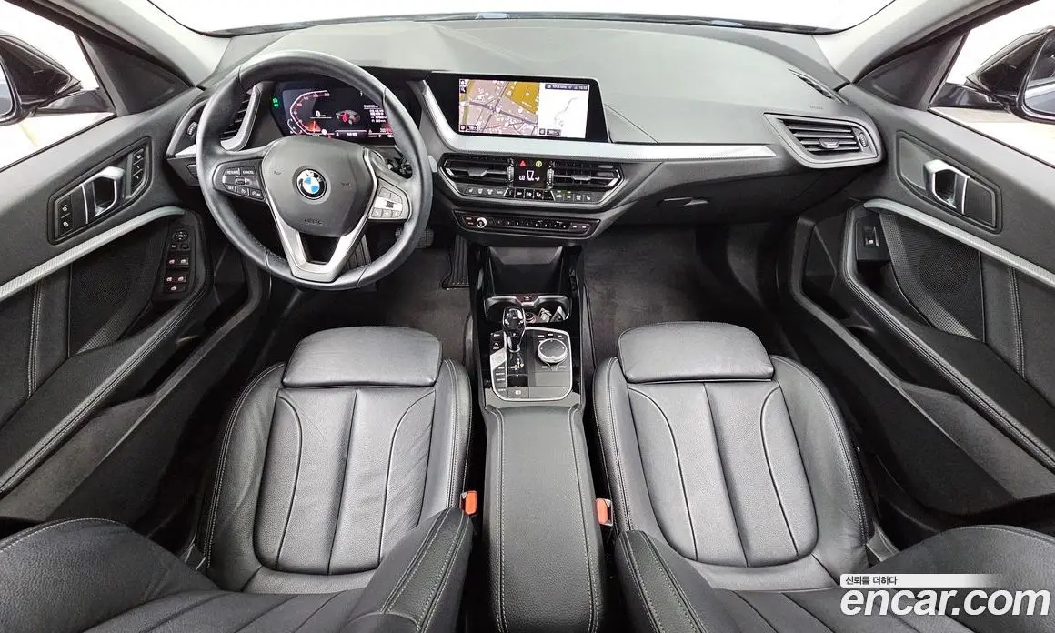 BMW 1 серия 2021 2.0 автомат (гидро), фото 10