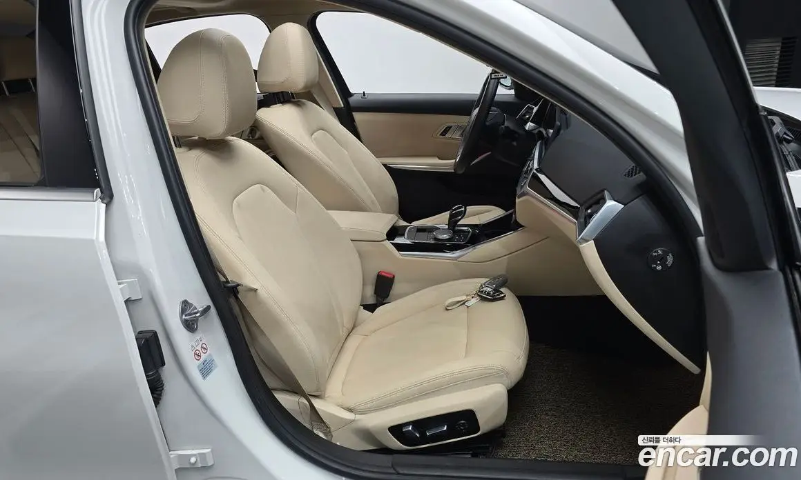 BMW 3 серия 2019 2.0 автомат (гидро), фото 16 BMW 3 серия 2019 2.0 автомат (гидро), фото 16