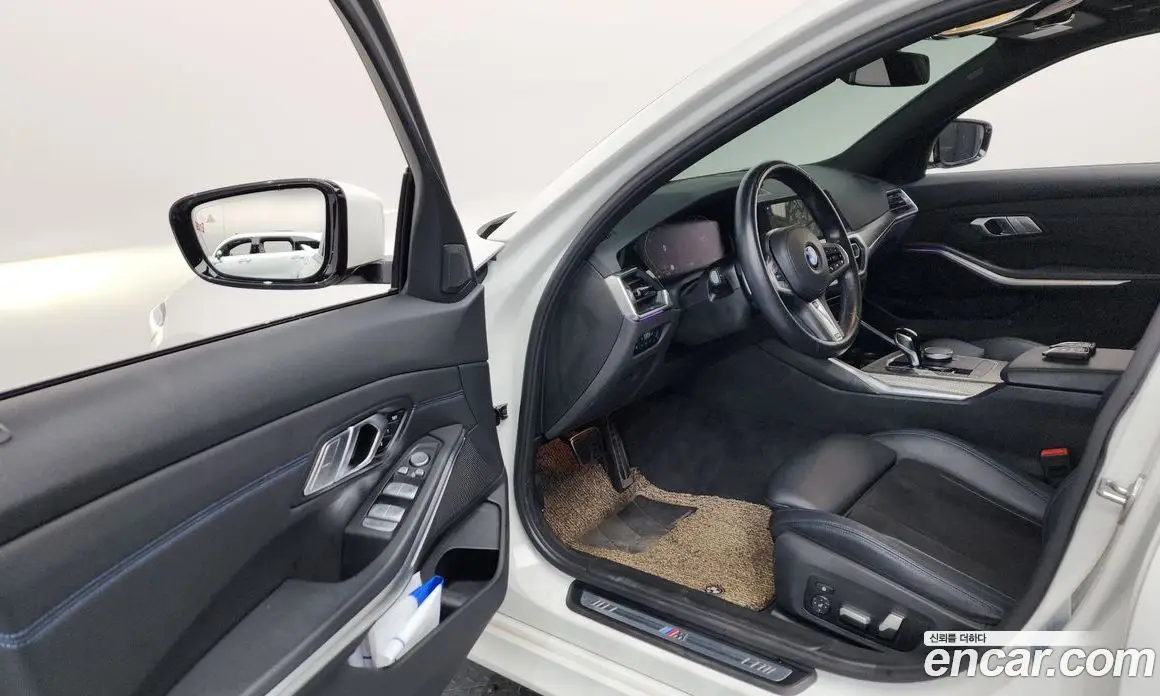 BMW 3 серия 2021 2.0 автомат (гидро), фото 12 BMW 3 серия 2021 2.0 автомат (гидро), фото 12
