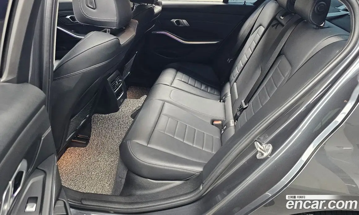 BMW 3 серия 2021 2.0 автомат (гидро), фото 18