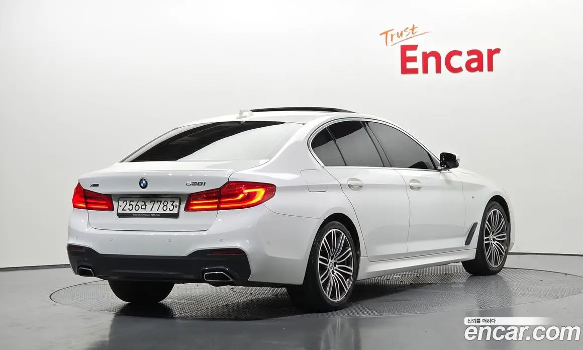 BMW 5 серия 2019 2.0 автомат (гидро), фото 2 BMW 5 серия 2019 2.0 автомат (гидро), фото 2