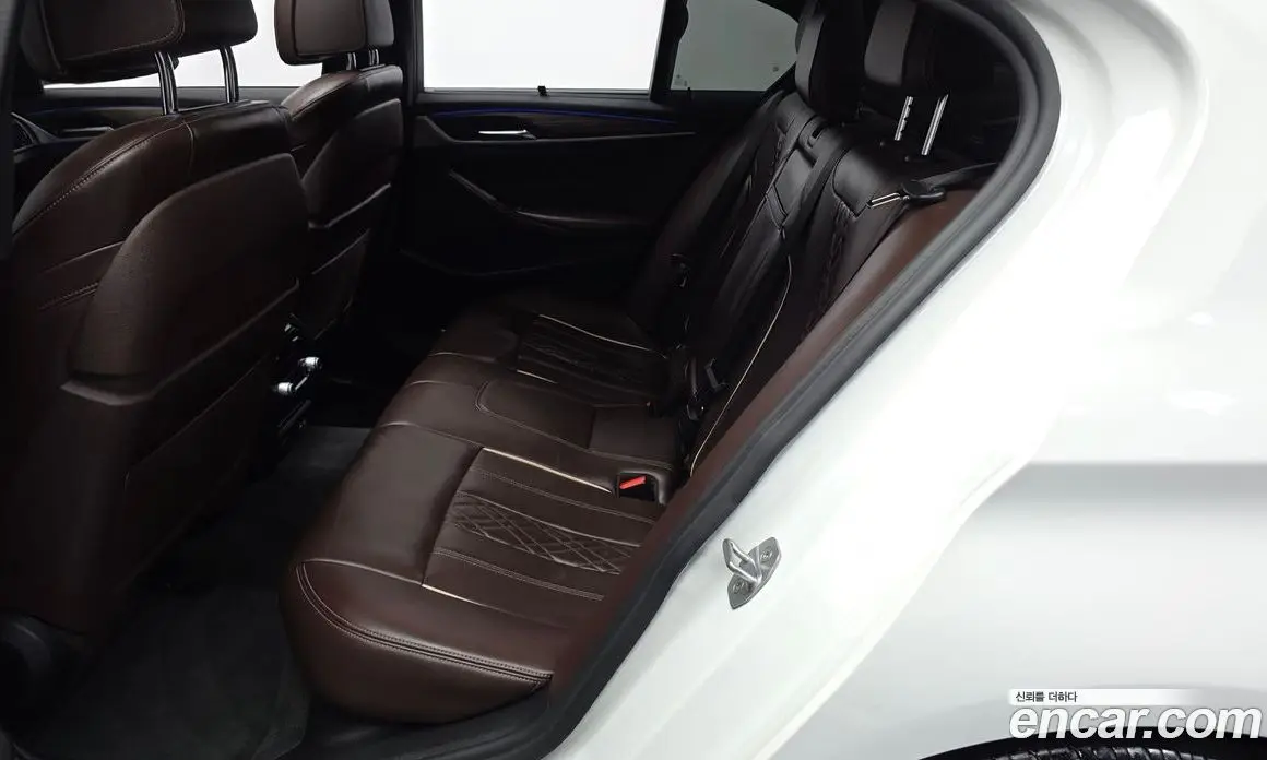 BMW 5 серия 2019 2.0 автомат (гидро), фото 16 BMW 5 серия 2019 2.0 автомат (гидро), фото 16