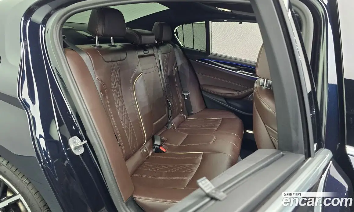 BMW 5 серия 2022 2.0 автомат (гидро), фото 18