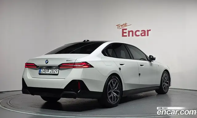 BMW 5 серия 2024 2.0 автомат (гидро), миниатюра 2 BMW 5 серия 2024 2.0 автомат (гидро), миниатюра 2